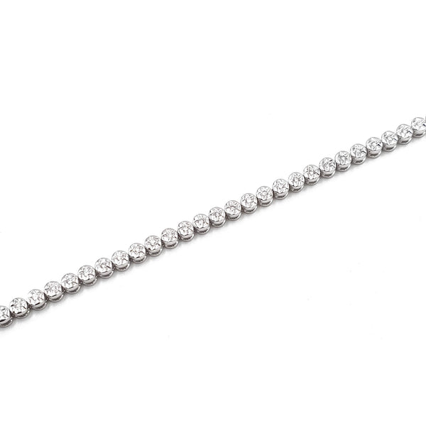 18K White Gold Diamond Tennis Bracelet, 9.38g